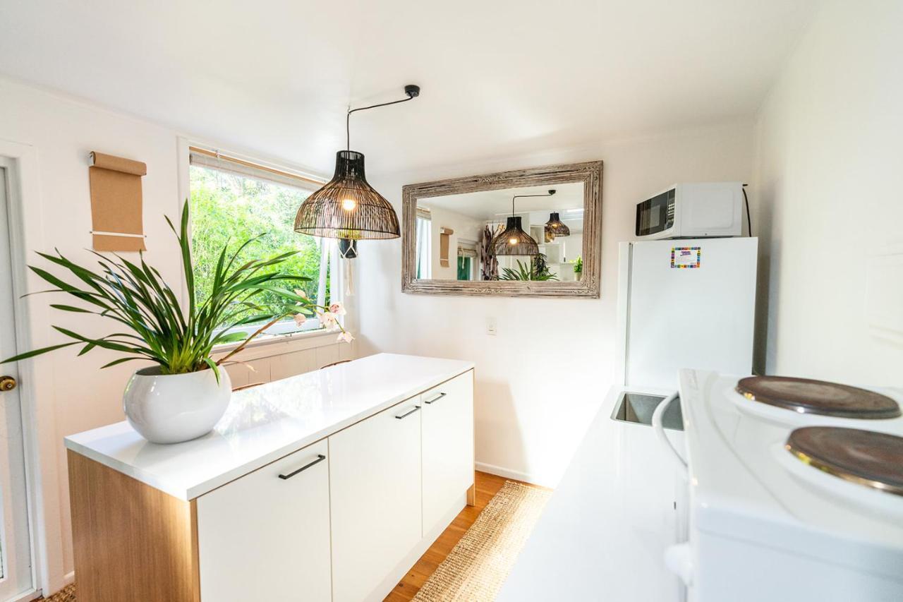 Вілла Boho Hill Waiheke Island Palm Beach Екстер'єр фото