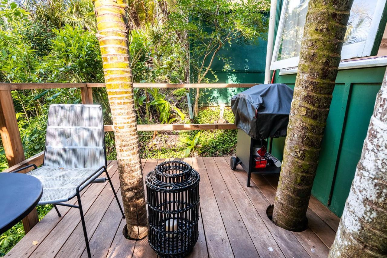 Вілла Boho Hill Waiheke Island Palm Beach Екстер'єр фото