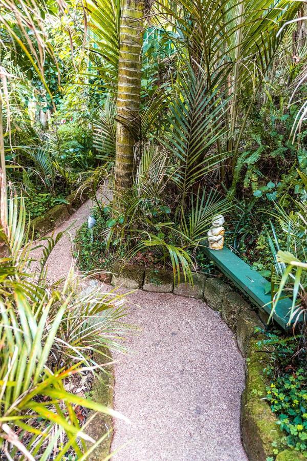 Вілла Boho Hill Waiheke Island Palm Beach Екстер'єр фото